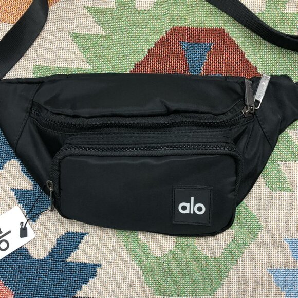 Alo Yoga Black Explorer Fanny Pack 3L Nylon Waist Bag - Picture 2 of 6